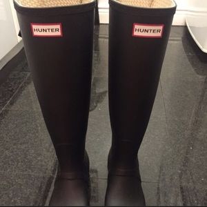 Authentic matte black boots